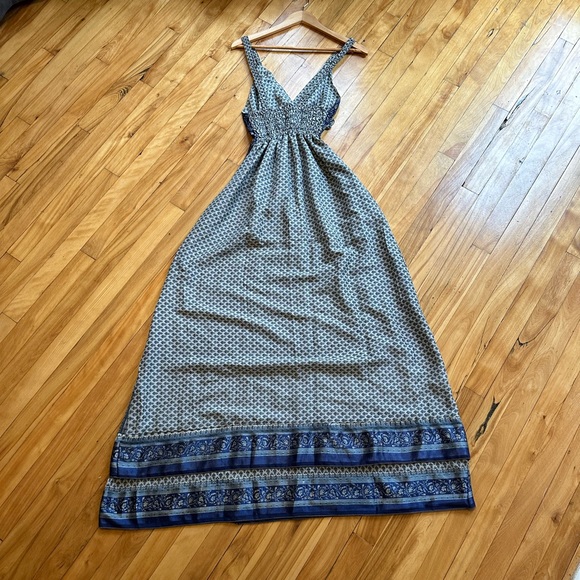 Tropical Long Dress - Picture 6 of 7